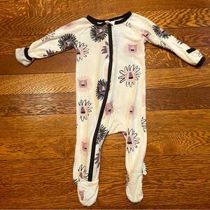 Bestaroo Bamboo Lion Zip Up Footie Sleeper Pajamas Size 0-3 Months